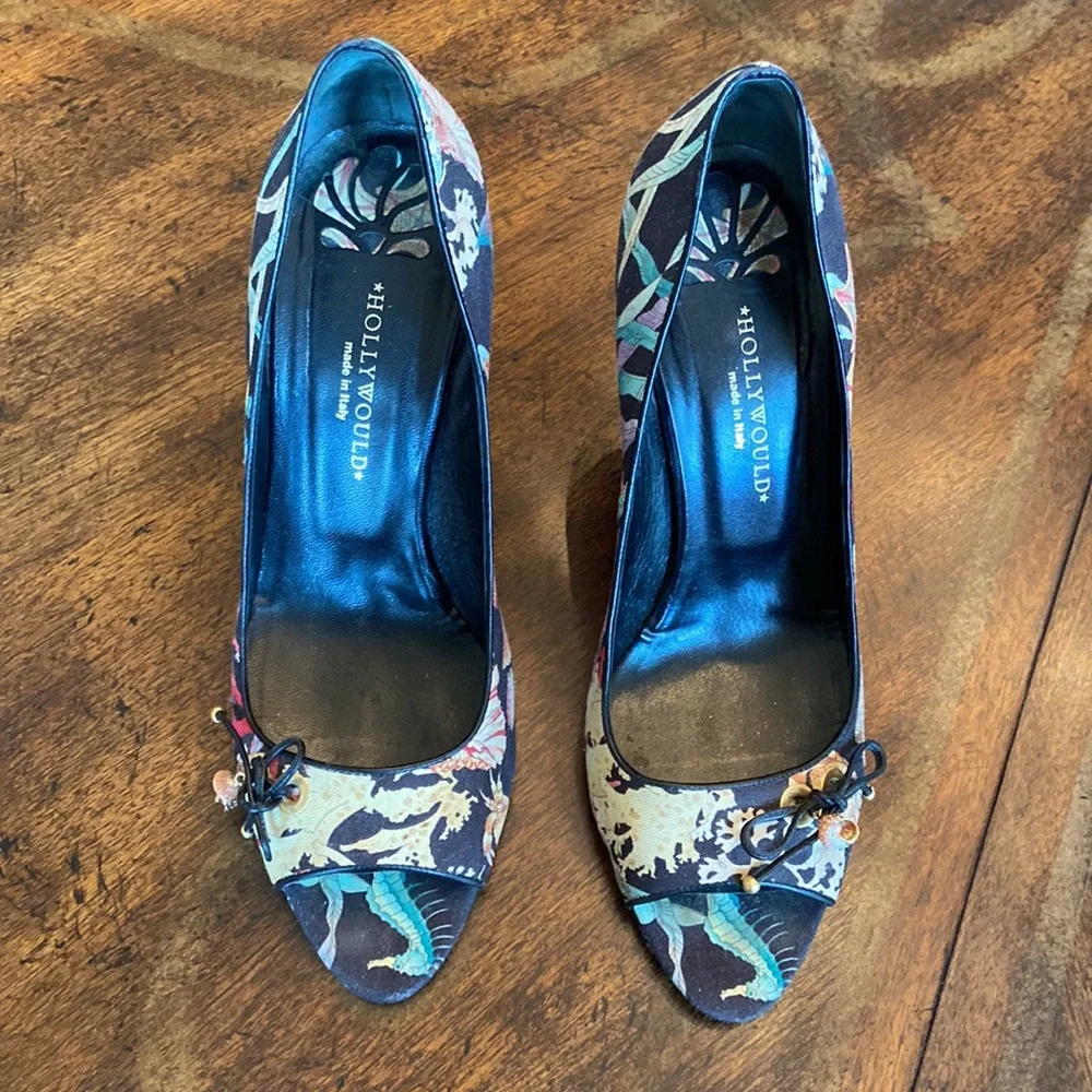 Hollywould Open Toe Heels - Like New - Picture 2 of 9